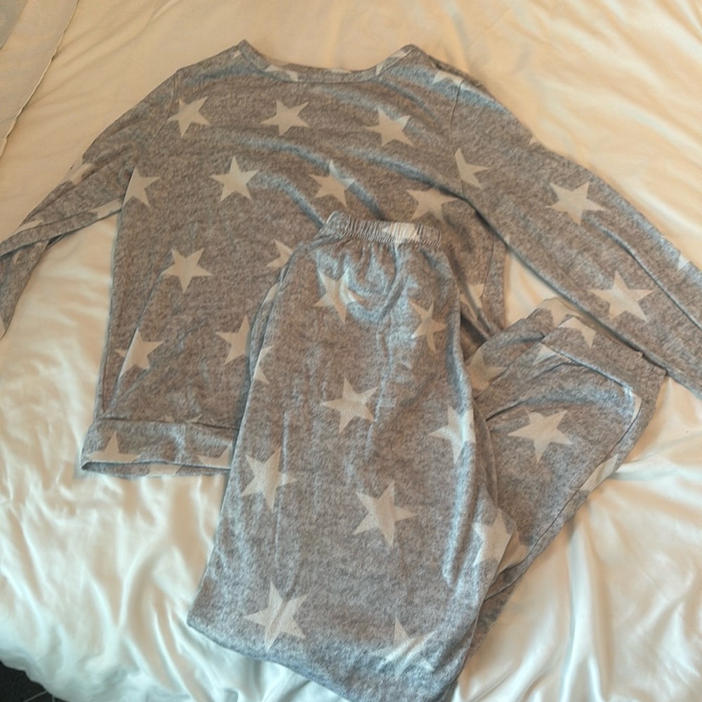 Cute star lounge set EUC